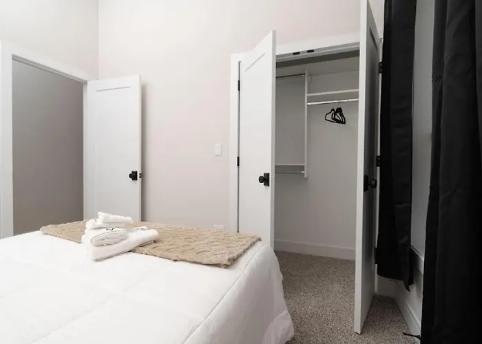 Apartment Modern 3br Near Dt Chi *