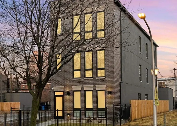 Modern 3br Near Dt Chi * Chicago